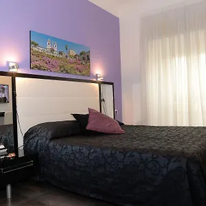 Capital Πανσιόν