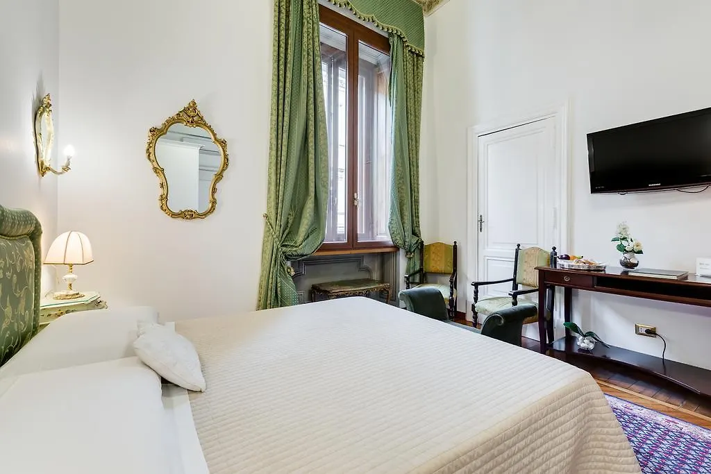 Affreschi Su Roma Luxury B&B